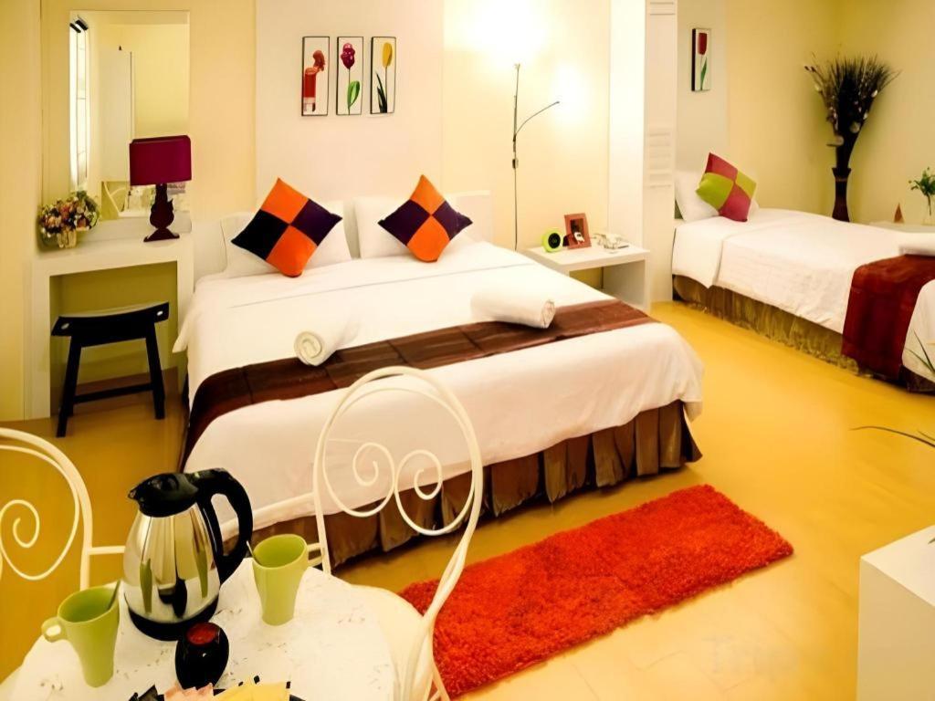 The Konnect Hotel 2*